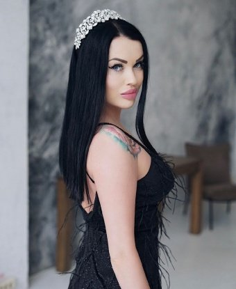 Экзотическая красотка с шикарной фигурой готова окунуть тебя в мир страсти и похоти. Позволь себе немного беззаботного удовольствия в моем обществе. 2628, 28 лет